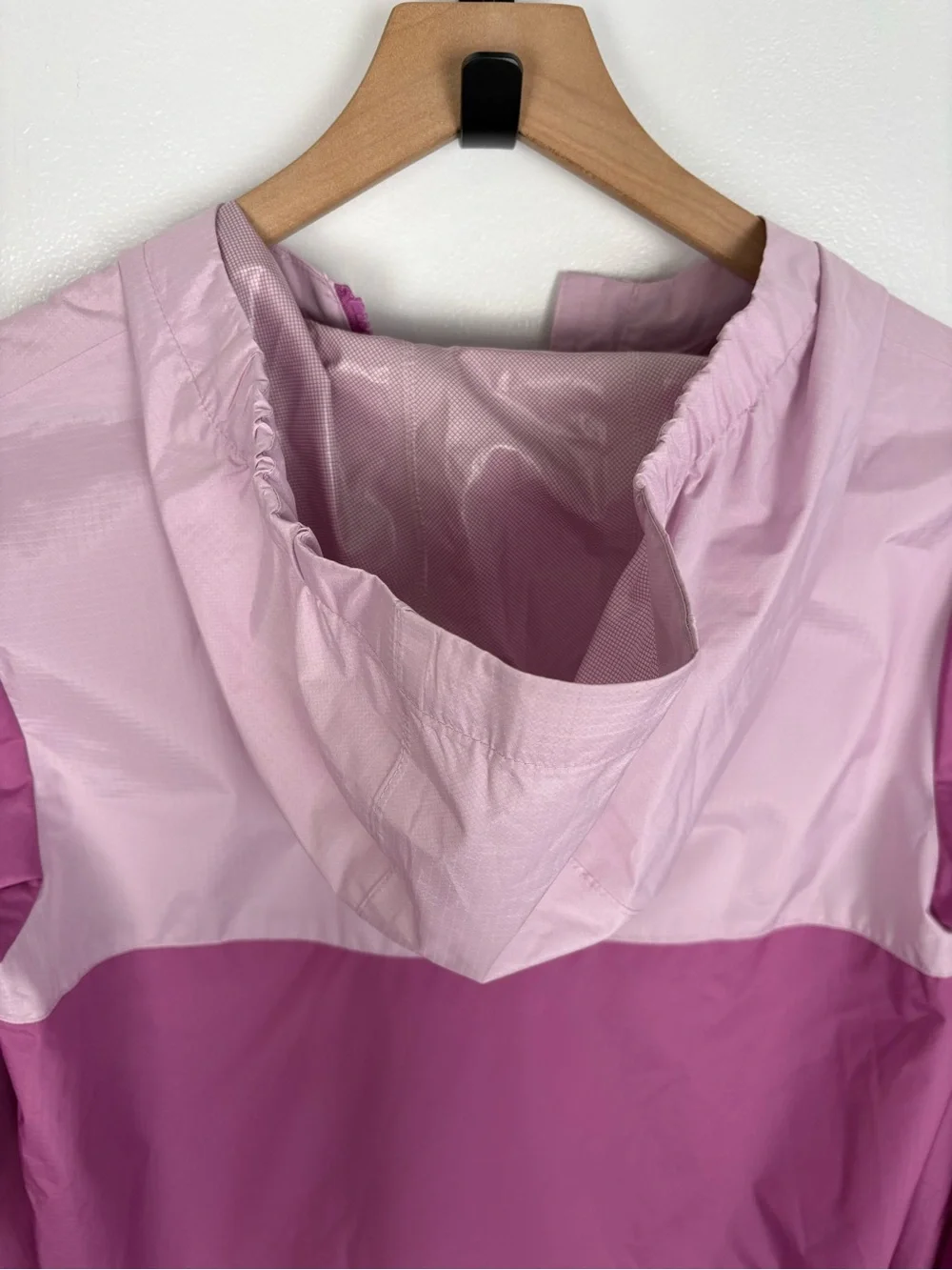 Car & Jack Kids Colorblock Purple Lavender Lightweight Hooded Pockets Raincoat